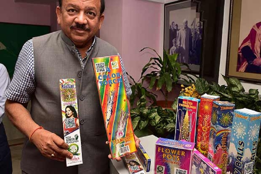 Green crackers to be available in markets this Diwali Vardhan The