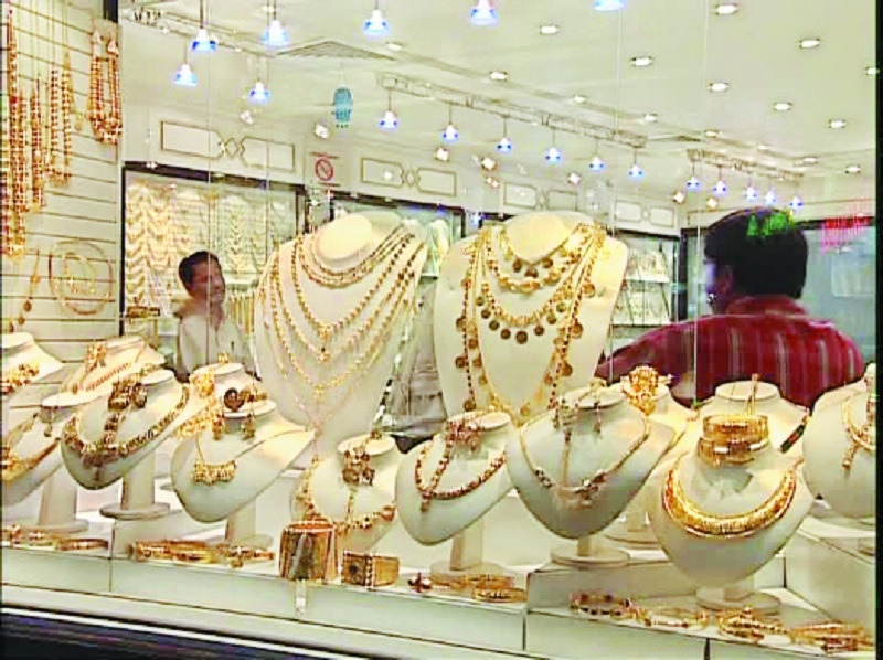 Jewellery exports fall 4 
