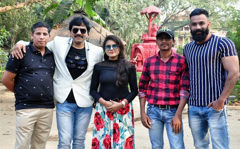 Karan Khan starrer Sasura