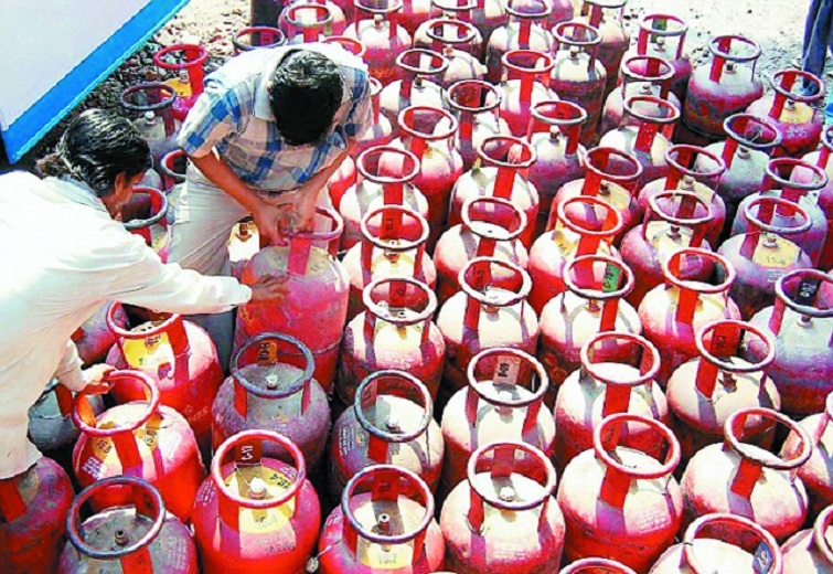 14 point 2 kg non subsidi