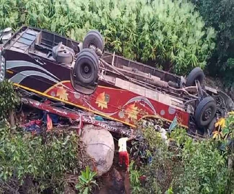 8 killed 34 injured in Od