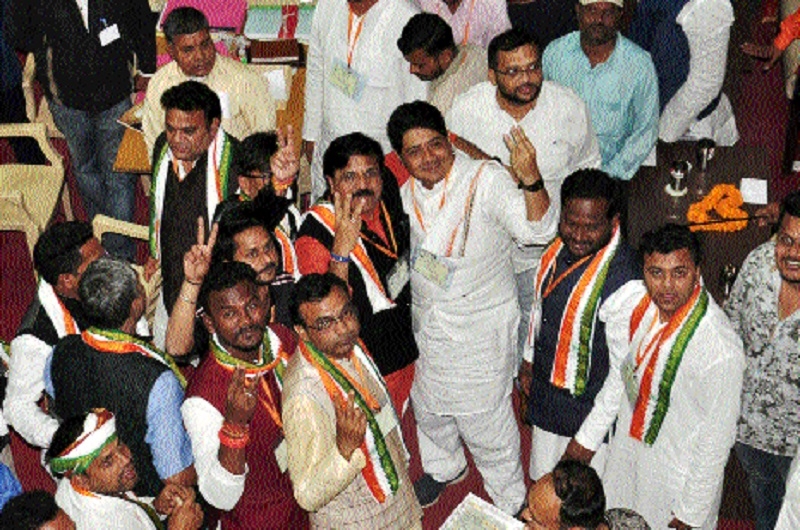 Ejaz Dhebar elected Mayor