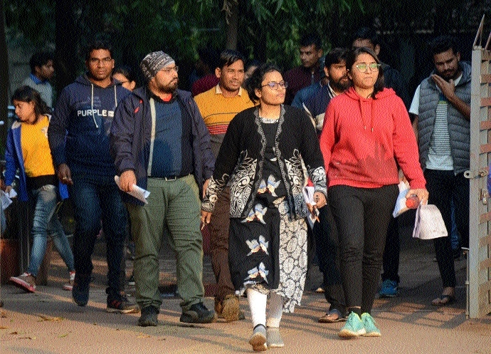 Over 2000 appear for CGPS