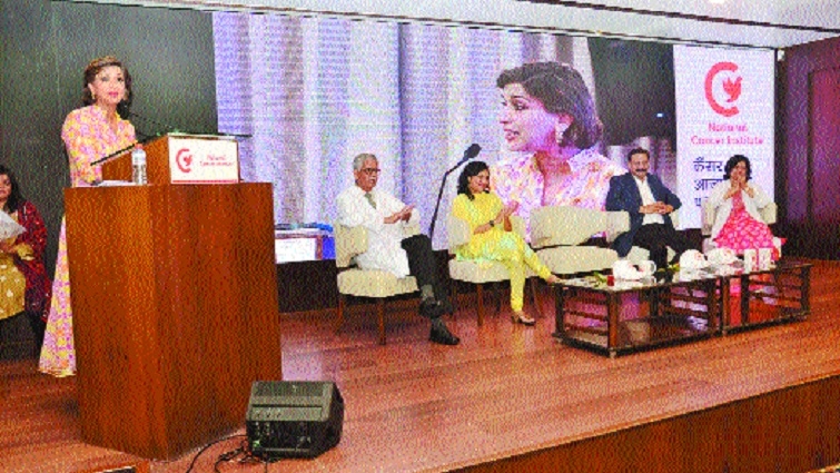 Sonali Bendre_1 &nbs