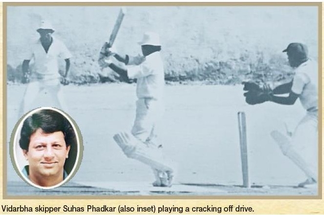 Phadkar_1&nbsp;&nbsp;H x 