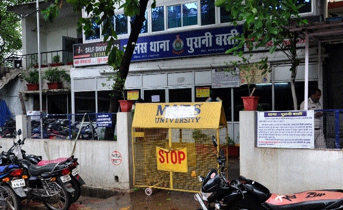 Purani Basti police stati