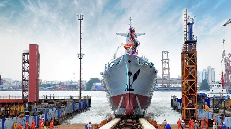 China launches  warship_1