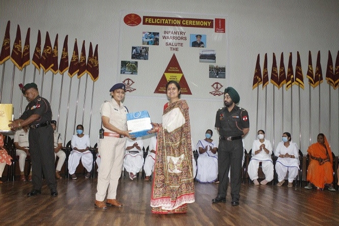 Women Corona Warriors bei