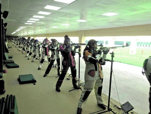 Shooters practicing_1&nbs