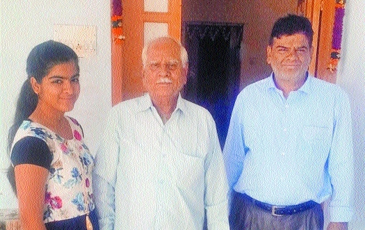  Priya Suthar _1 &nb