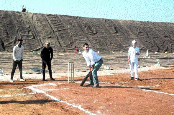 District Collector Avinas