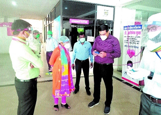 SDMs tehsildars_1&nbsp;&n