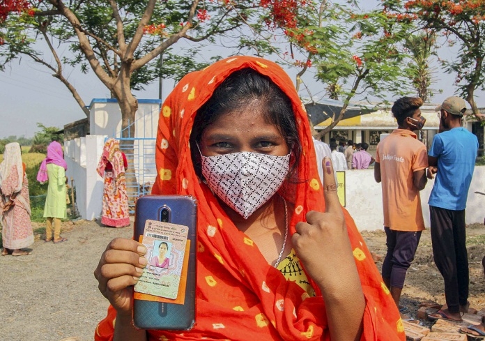 7607 voter turnout in WB_