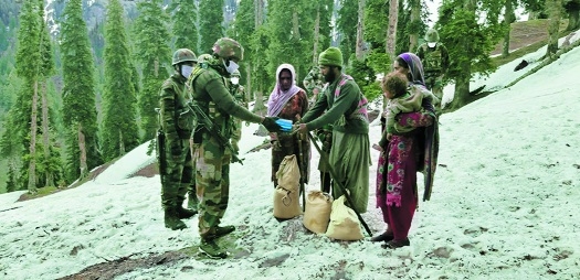 Soldiers trek_1 &nbs