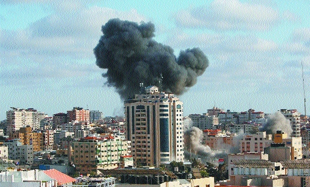 An Israeli airstrike_1&nb