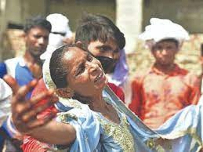 UP hooch tragedy_1 &