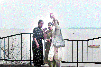 Monsoon _1&nbsp;&nbsp;H x