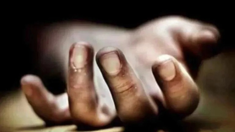 scolded-for-studies-teenage-girl-strangles-mom-with-karate-belt-the