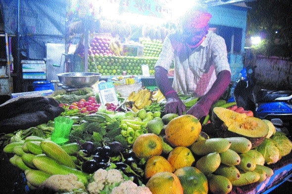 A vegetable vendor_1 