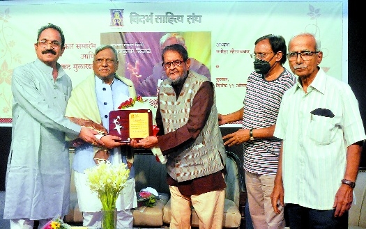 Dr Sharankumar Limbale _1