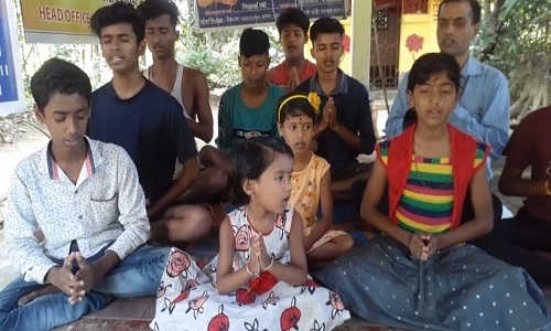 Sanskrit-speaking village