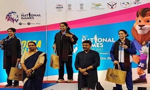 CG’s ace shuttler Aakarshi Kashyap clinches gold in 36th National Games