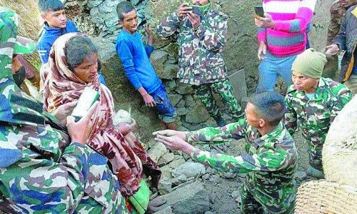 quake  hits Nepal