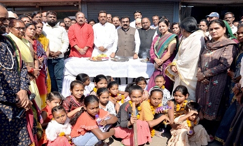 Mayor performs bhoomipujan   