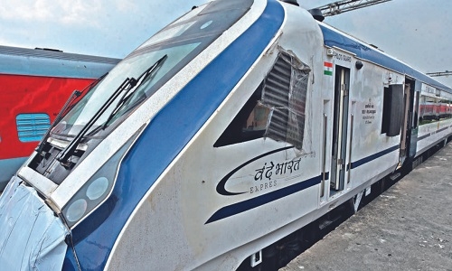 Intia saa ensimmäiset kallistuvat junat vuoteen 2025–2026 mennessä: Rautatiet