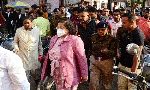  Chaurasia’s ED custody