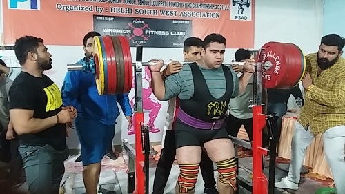 Powerlifter Khatri 