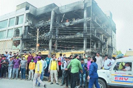 People jumped off building to save themselves in Delhi’s Mundka blaze
