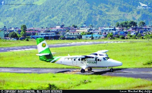 Plane with 4 Indians