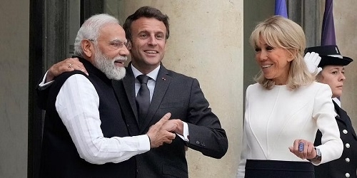 PM Modi meets Macron