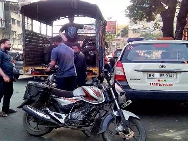 Park vehicle with discipline