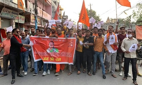 supporters of Nupur Sharma