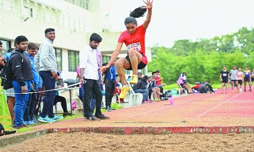 Revo, Londe claim