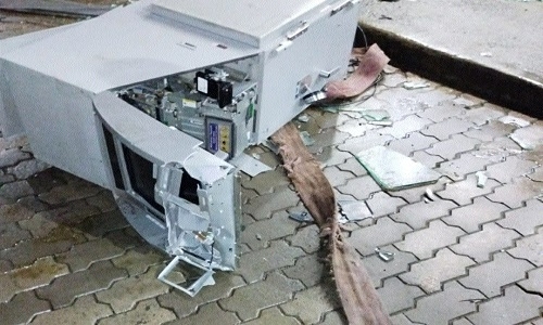 Thieves uproot ATM in Saunsar, 