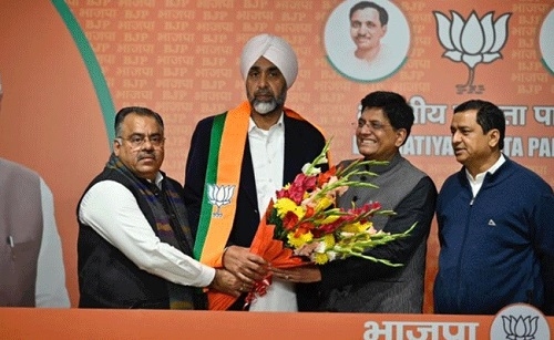 Manpreet Badal joins BJP
