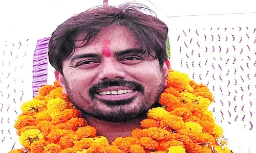 Congress fields new face