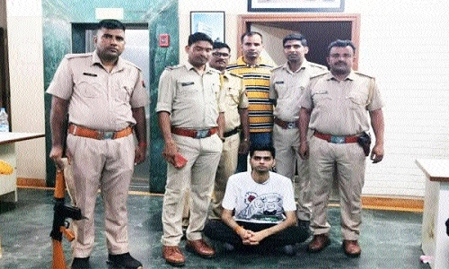 Another key accused of Mahadev OnlineGambling App nabbed at Mumbai airport - Vimarsana News