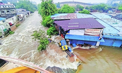 Causes of urban floods