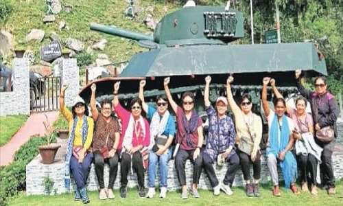 Summits and Steering Wheels Expedition a roaring success - Vimarsana News