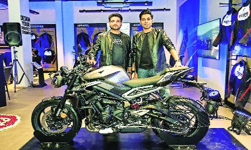 Triumph Motorcycles opens first exclusive dealership in Central India with Arun Group - Vimarsana News