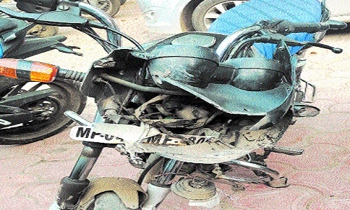 UNTIMELY BDA employee killed in collision between bikes - Vimarsana News