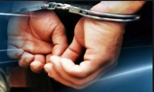 Cops arrest 