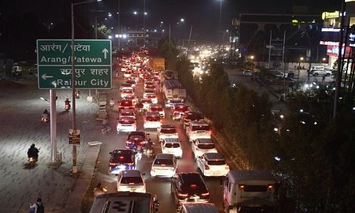 Chock-a-block Deptt fails to execute a proper traffic plan to ensure smooth flow