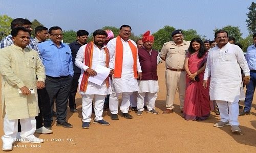 Minister Kamal Patel