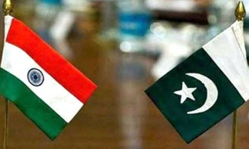 India invites Pak Defence Minister