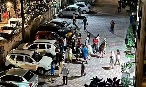 Quake jolts north India